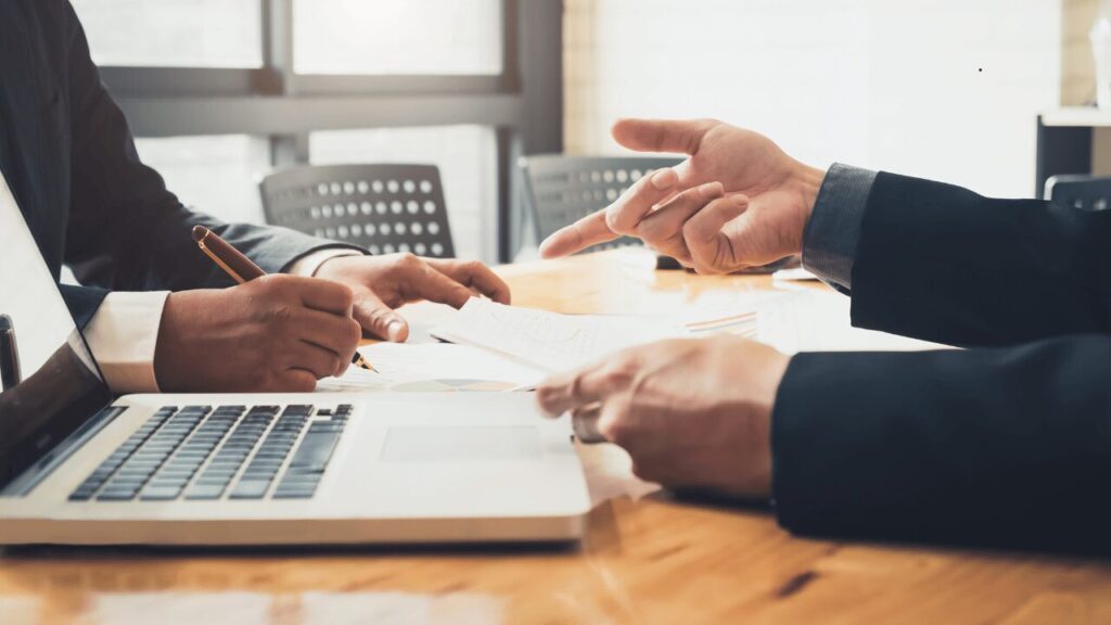 Buy Shelf Corporations: Your Fast Start Guide 2 Why Would Anyone Buy a Company That's Never Done Business?