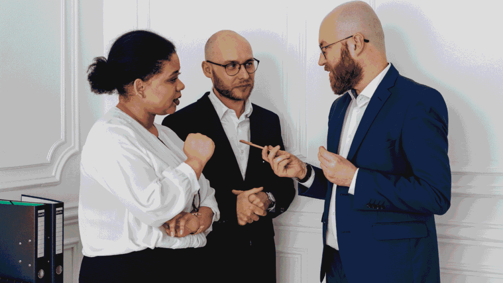 How to Identify Legitimate Coaches From Content Creators Playing Dress-Up